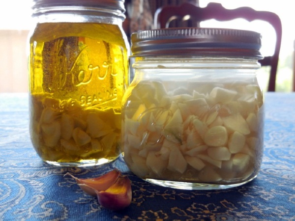 Признаки больной печени у женщины на коже, лице, симптомы, лечение