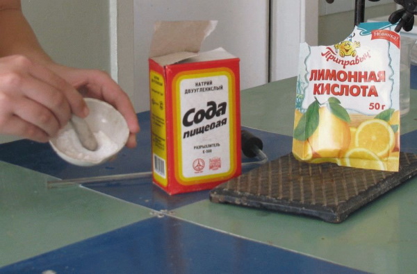 Шипучка из соды и уксуса для желудка. Рецепт, польза и вред