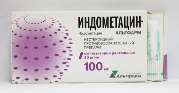 Боль паху у женщин слева, отдающая в бедро, ногу. Что это, ноющая, тупая, резкая, пульсирующая, колющая
