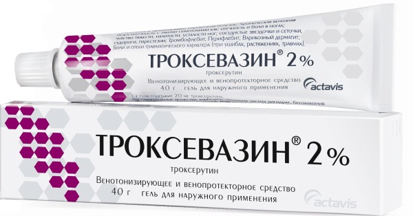 Как убрать опухлость глаз после слез, алкоголя, укуса, сна