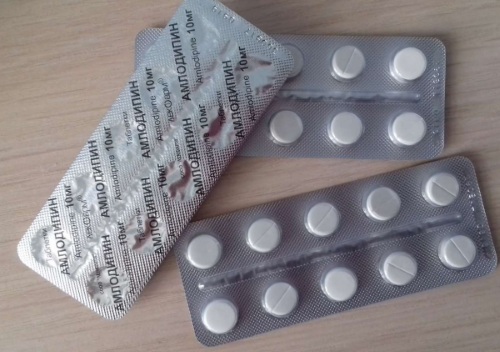 Амлодипин (Amlodipine). Отзывы пациентов принимавших препарат, инструкция по применению, аналоги, цена